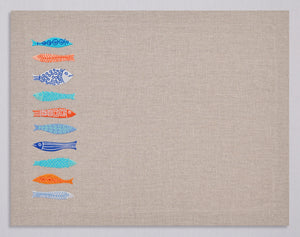 Beige linen placemat and napkin set embroidered with colorful fish, 100% European linen, handcrafted by Plein Soleil.