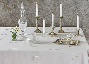 The Timeless Allure of Linen: Why It’s the Fabric of Luxury Homes