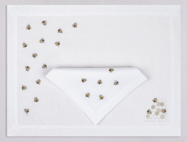 White linen placemat and napkin set embroidered with bees, 100% European linen, handcrafted by Plein Soleil.