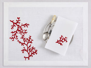 White linen placemat and napkin set embroidered with red corals, 100% European linen, handcrafted by Plein Soleil.